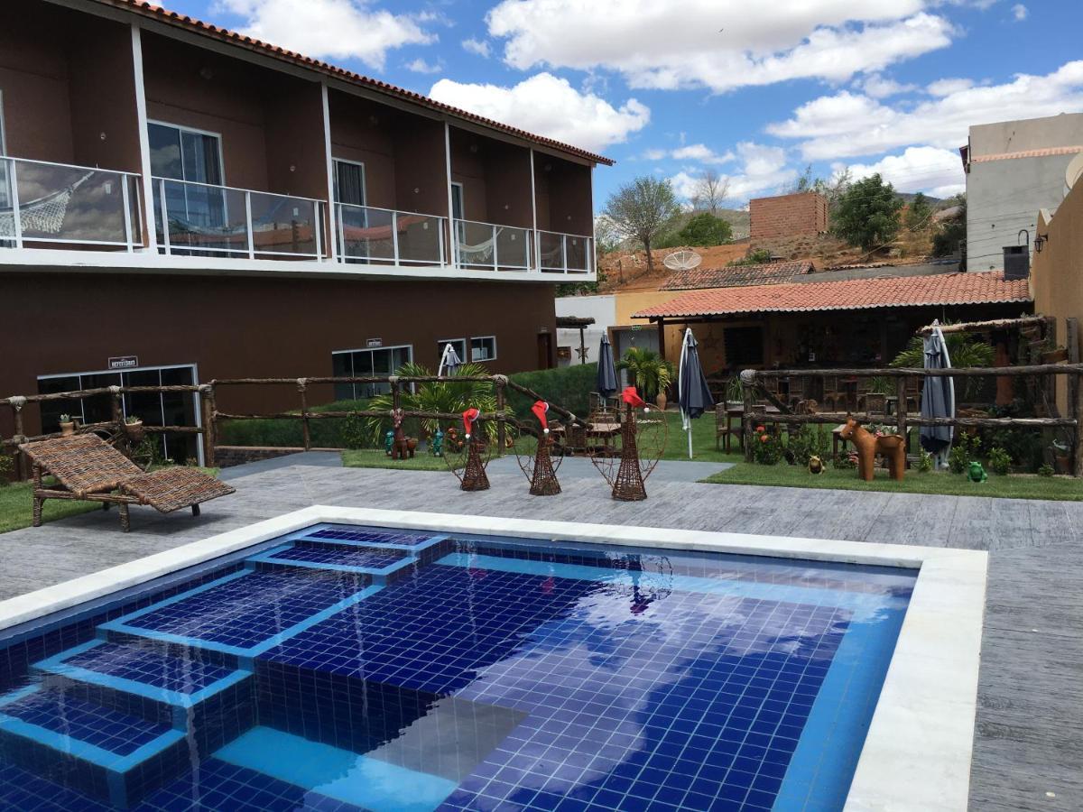 Hotel Virgulino Olho d'Agua do Casado Buitenkant foto
